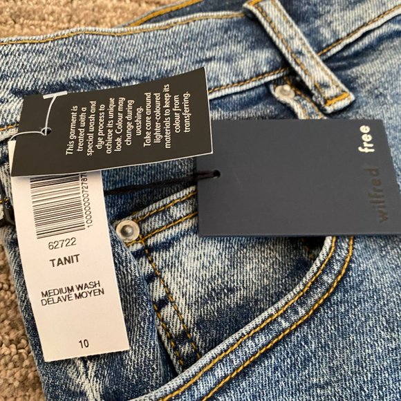 NWT Aritzia Wilfred Free Tanit Skirt - Picture 4 of 4